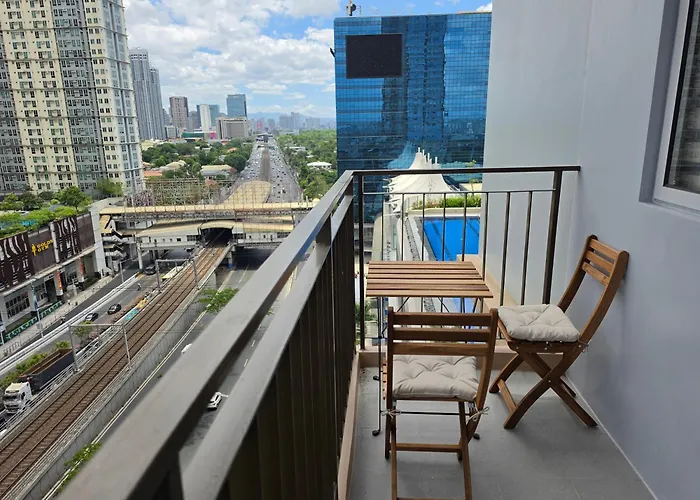 Apartment Spacious 2br Makati Mrt Wifi Washer