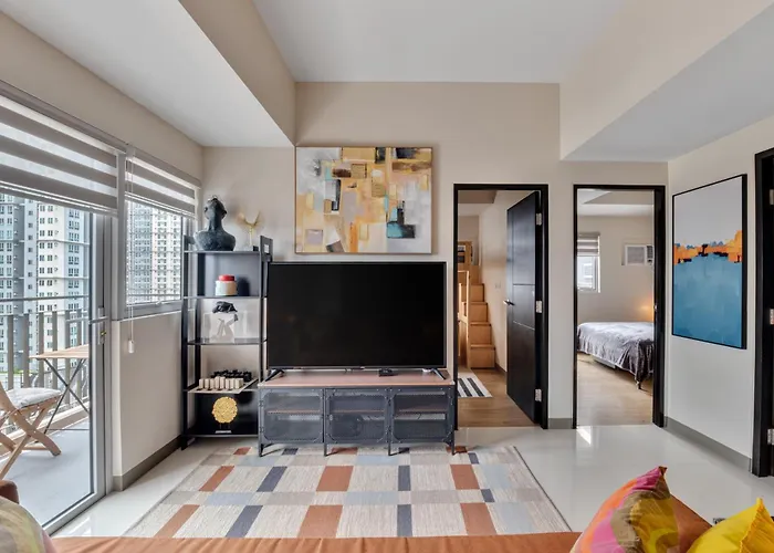 Spacious 2br Makati Mrt Wifi Washer Apartment Manila
